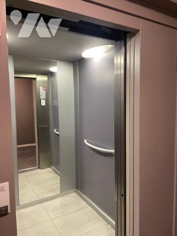 Copropriété récente et haute gamme , un t4 lumineux 3 chambres,  grande terrasse et garage.