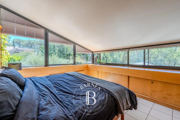 La Tour-d'Aigues, Propriété 5 Chambres -  212 m² à vendre