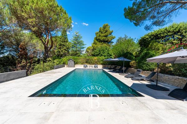 La Tour-d'Aigues, Propriété 5 Chambres -  212 m² à vendre
