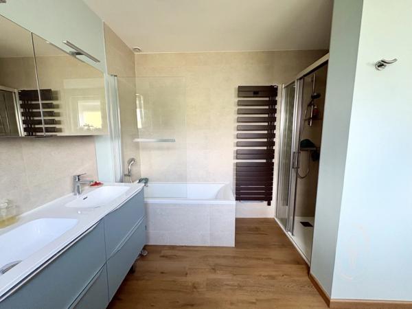 Bel appartement familial de 150,65m² - La Madeleine