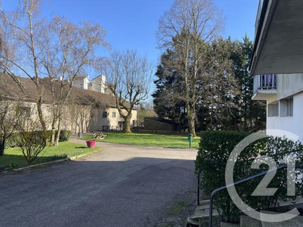 Appartement F3 Bis à vendre  4 pièces - 70 m2 DOLE - 39