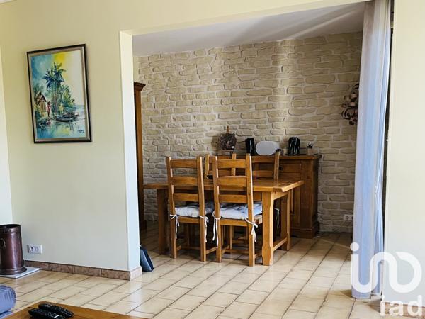 Appartement à vendre 4 pièces 66 m² Noisy-le-Roi
