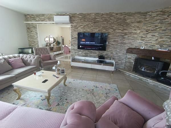 VARENNES-VAUZELLES - MAISON 5 CHAMBRES