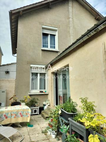 Maison à COMPIEGNE, 60200 - 5 pièces 82m²