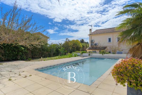 La Seyne-sur-Mer, Villa  195 m² à vendre