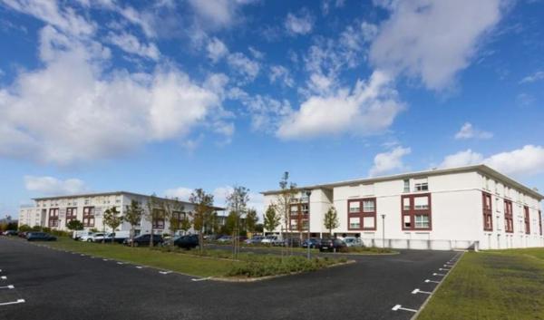 INVESTISSEMENT LOCATIF  MERIGNAC  Résidence All Suites Pichet St Exupéry II - 8,47% de rentabilité