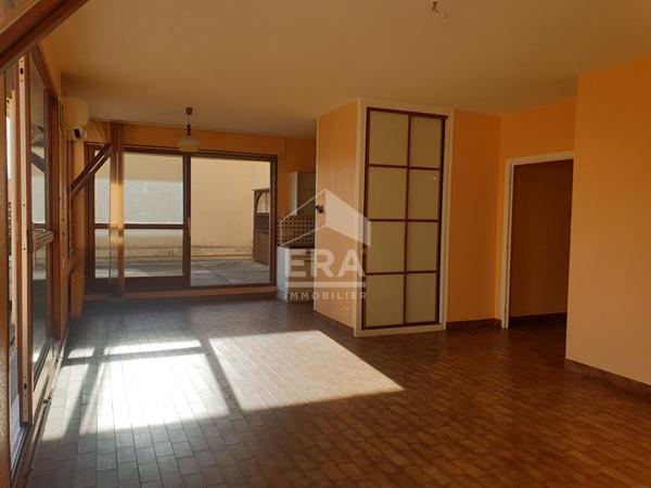 Voiron Bel Appartement T4  de 96m² avec Terrasse de 61m² et vue montagnes