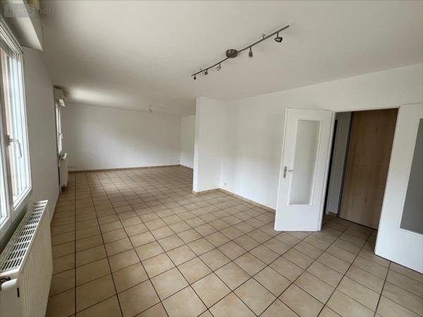 Appartement à louer à Attignat dans l'Ain (01340), ref : 01013-936905