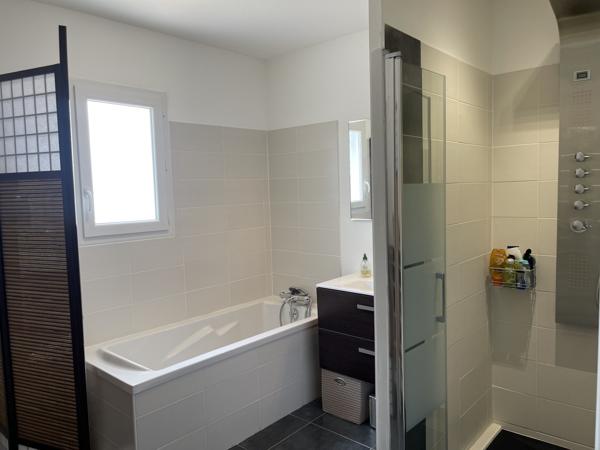 Le Pontet (84130) Villa 2014 avec 4 chambres jardin