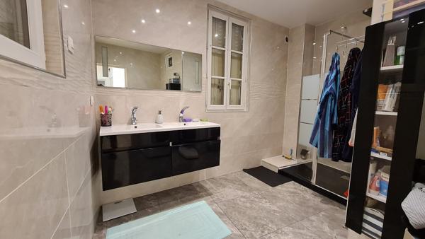 Maison - 6 pièce(s) - 110 m2