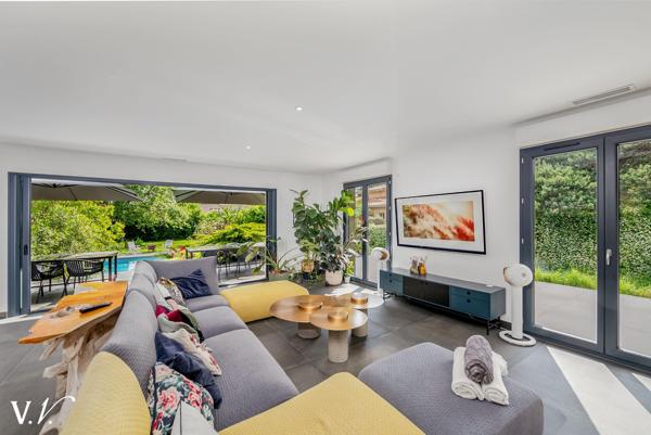 VILLA AUX PRESTATIONS DE STANDING - EYSINES