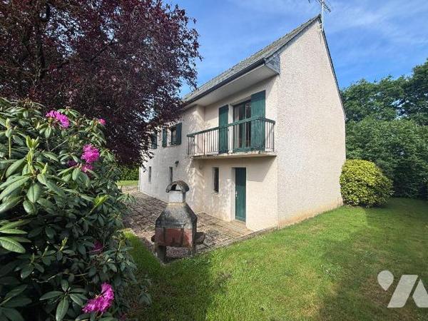 NOUVEAUTE ! A vendre en EXCLUSIVITE chez Trente-Cinq Notaires ! 

Sur la commune de Saint-Erb...
