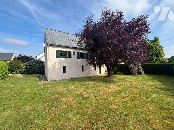 NOUVEAUTE ! A vendre en EXCLUSIVITE chez Trente-Cinq Notaires ! 

Sur la commune de Saint-Erb...