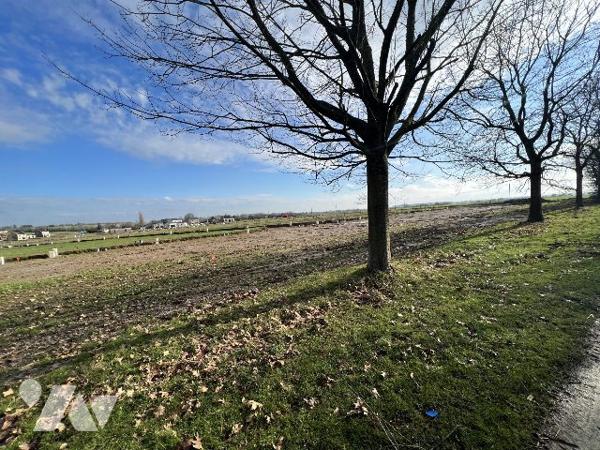TERRAINS A BATIR A VENDRE