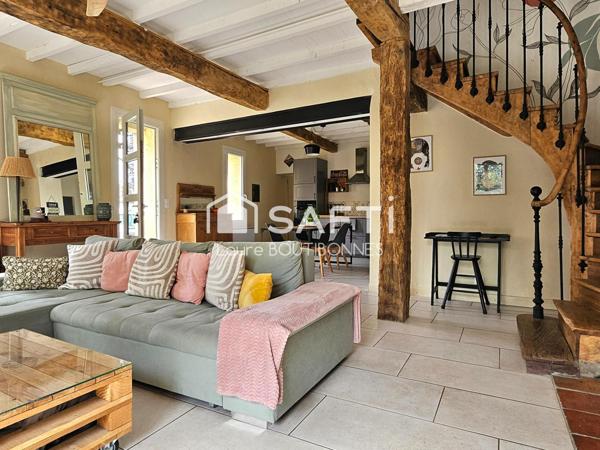 Maison de caractère rénovée proche accès autoroute