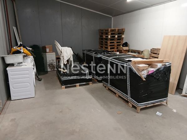 A louer Local d'activité de 80 m2 sur St avé zone artisanale et commerciale