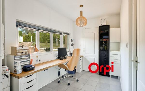 Maison à vendre    5 pièces • 170 m2 Grézieu-la-Varenne