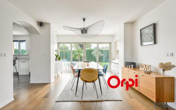 Maison à vendre    5 pièces • 170 m2 Grézieu-la-Varenne