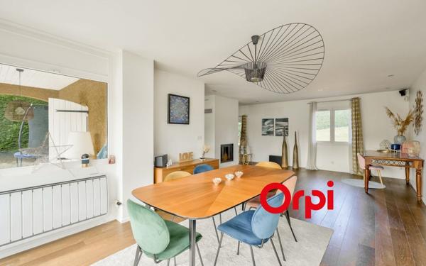 Maison à vendre    5 pièces • 170 m2 Grézieu-la-Varenne