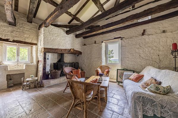 Maison à vendre à Montcuq-en-Quercy-Blanc (46800) - Lot