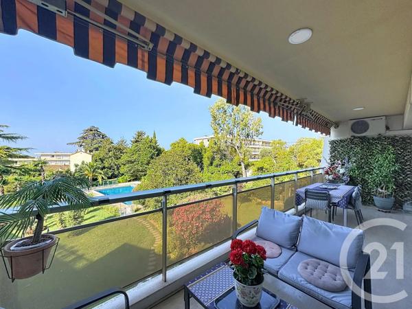 Appartement F5 à vendre  5 pièces - 92,20 m 2   CANNES  - 06