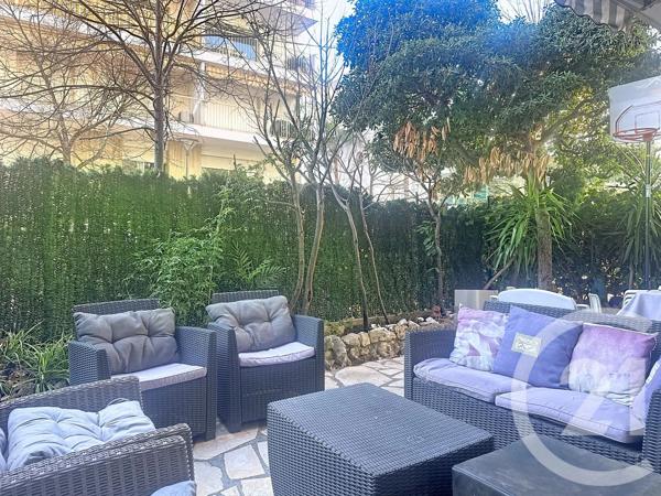 Appartement F5 à vendre  5 pièces - 92,20 m 2   CANNES  - 06