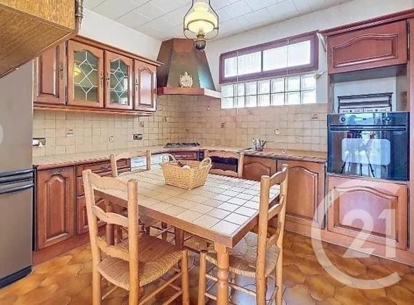 Appartement F5 à vendre  5 pièces - 92,20 m 2   CANNES  - 06