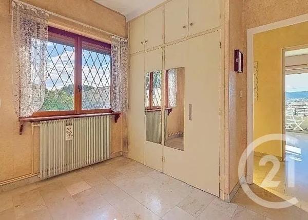 Appartement F5 à vendre  5 pièces - 92,20 m 2   CANNES  - 06
