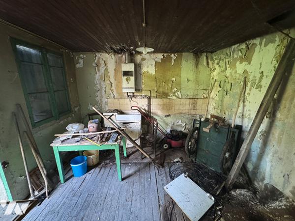 Maison à rénover sur 5000m² de terrain