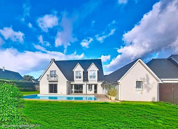 Maison à vendre  9 pièces - 232 m2 LA BAULE - 44