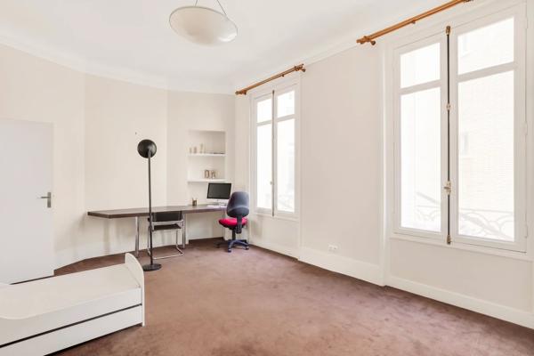 Appartement Paris 16 e - FAISANDERIE / HENRI MARTIN