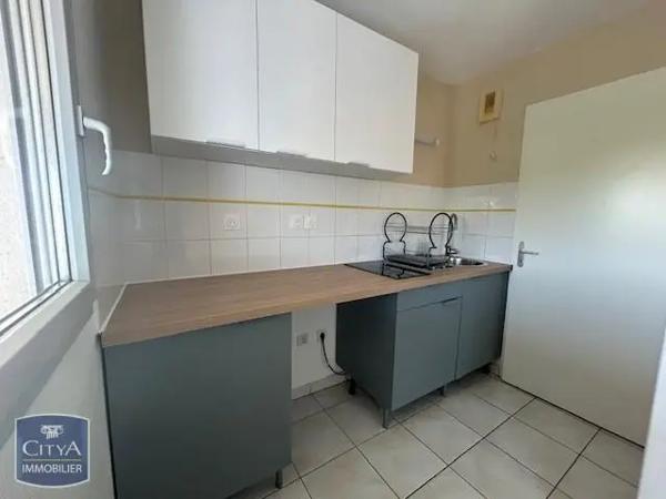 Appartement à louer 2 pièces 55.8m²