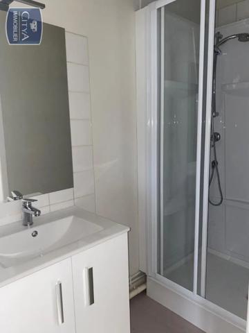 Appartement à louer 1 pièce 26.02m²