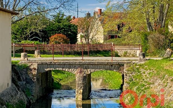 Maison à vendre    3 pièces • 95 m2 Charly