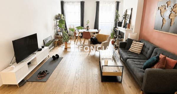 À vendre Appartement 3 pièces 77 m² - Marseille 13001