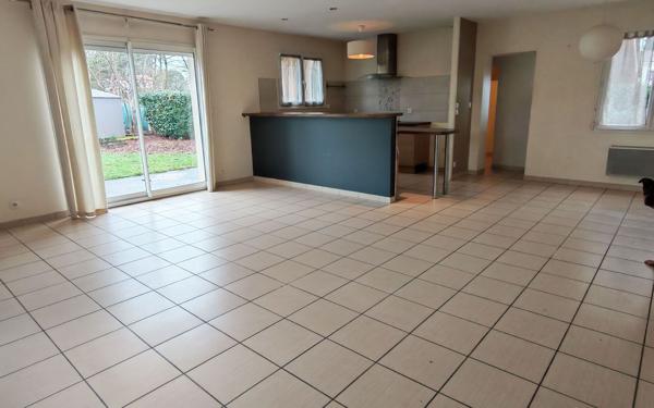 Maison à vendre    4 pièces •  Saint-Pierre-du-Mont