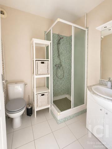À vendre - Appartement T3 en duplex avec garage - INDRE