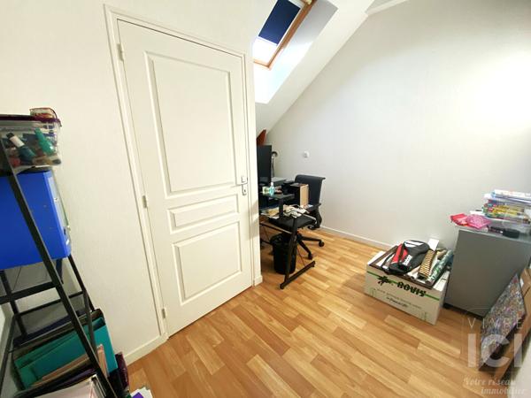 À vendre - Appartement T3 en duplex avec garage - INDRE