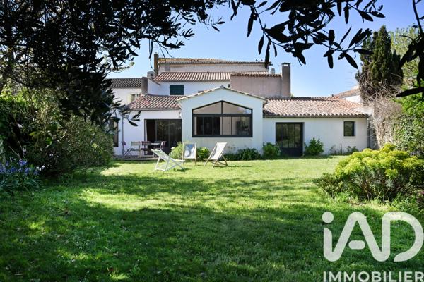 Maison à vendre 7 pièces 141 m² Saint-Martin-de-Ré