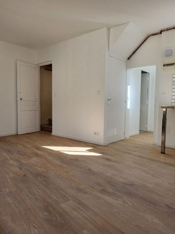 Appartement 4 pièce(s) 65.61 m2