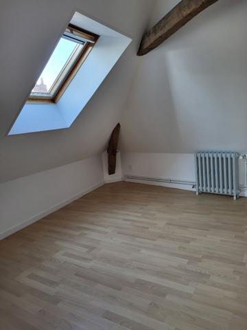 Appartement 4 pièce(s) 65.61 m2