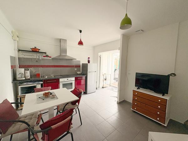 HYERES L' AYGUADE - Maison - 4 logements - 144m2