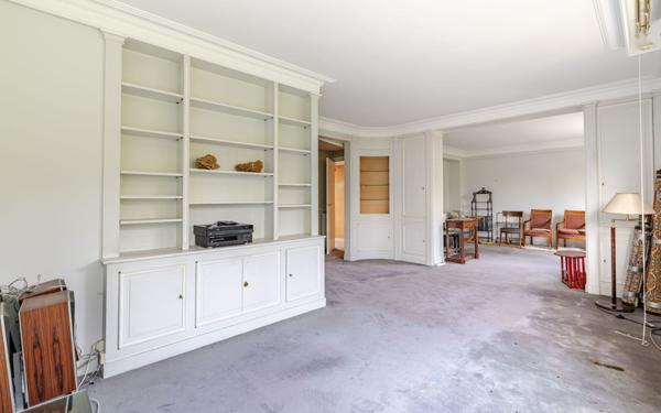 Appartement à vendre    3 pièces • 74,41 m2 Sèvres