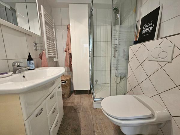 Appartement Grasse 2 pièces 36.66 m2, piscine et tennis