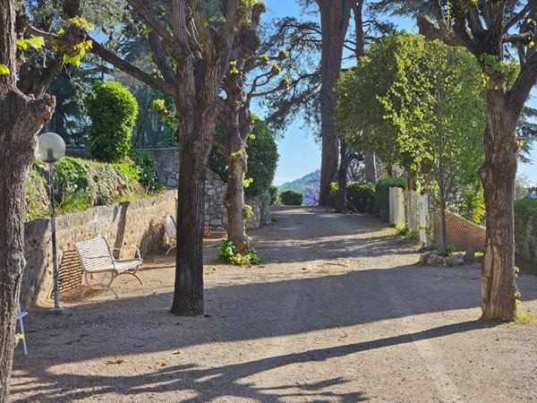 Appartement Grasse 2 pièces 36.66 m2, piscine et tennis