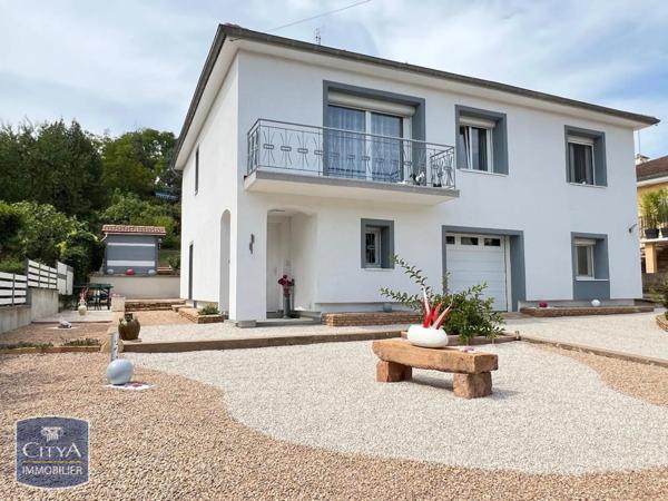 Maison à louer 6 pièces 143m²