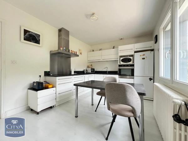 Maison à louer 6 pièces 143m²