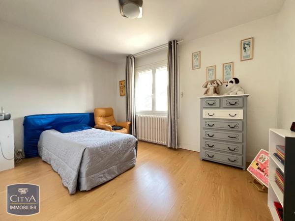 Maison à louer 6 pièces 143m²