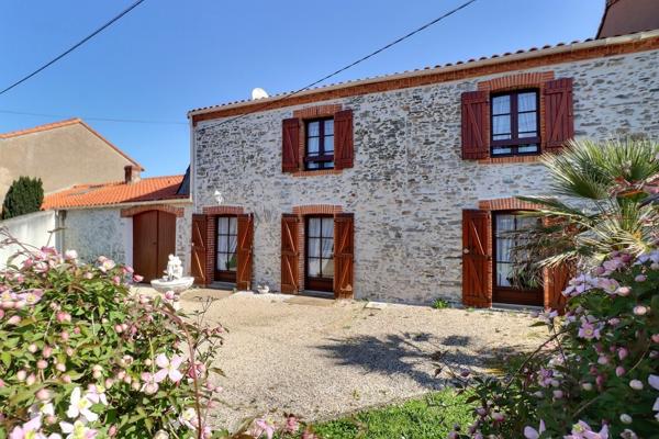 Maison La Haie Fouassiere 5 pièce(s) 161 m2