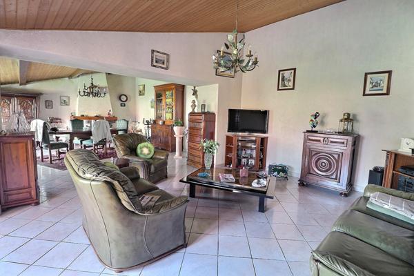 Maison La Haie Fouassiere 5 pièce(s) 161 m2